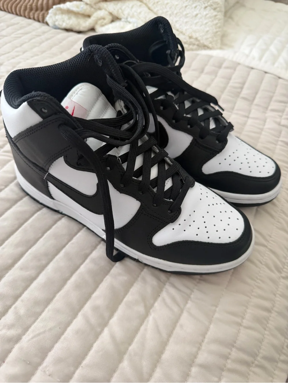 Nike Women's Black and White High-Top Sneakers